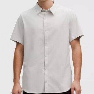 LULULEMON Airing Easy Short-Sleeve Shirt Men's Dove Grey